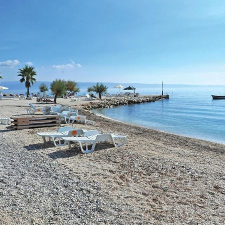 Amazing Apartment In Podstrana With Wifi Εξωτερικό φωτογραφία
