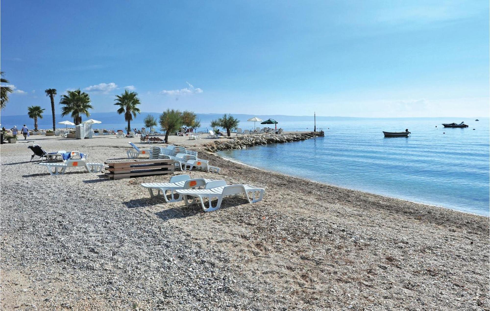 Amazing Apartment In Podstrana With Wifi Εξωτερικό φωτογραφία